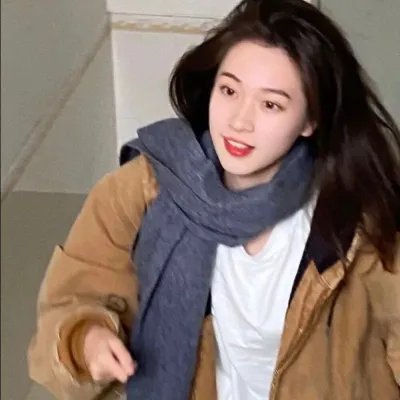 妮可·拜耳：大码怪美人